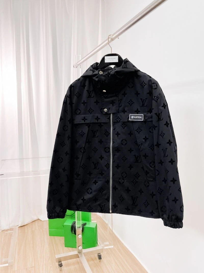 GoodFit Louis Vuitton Outwear 136497