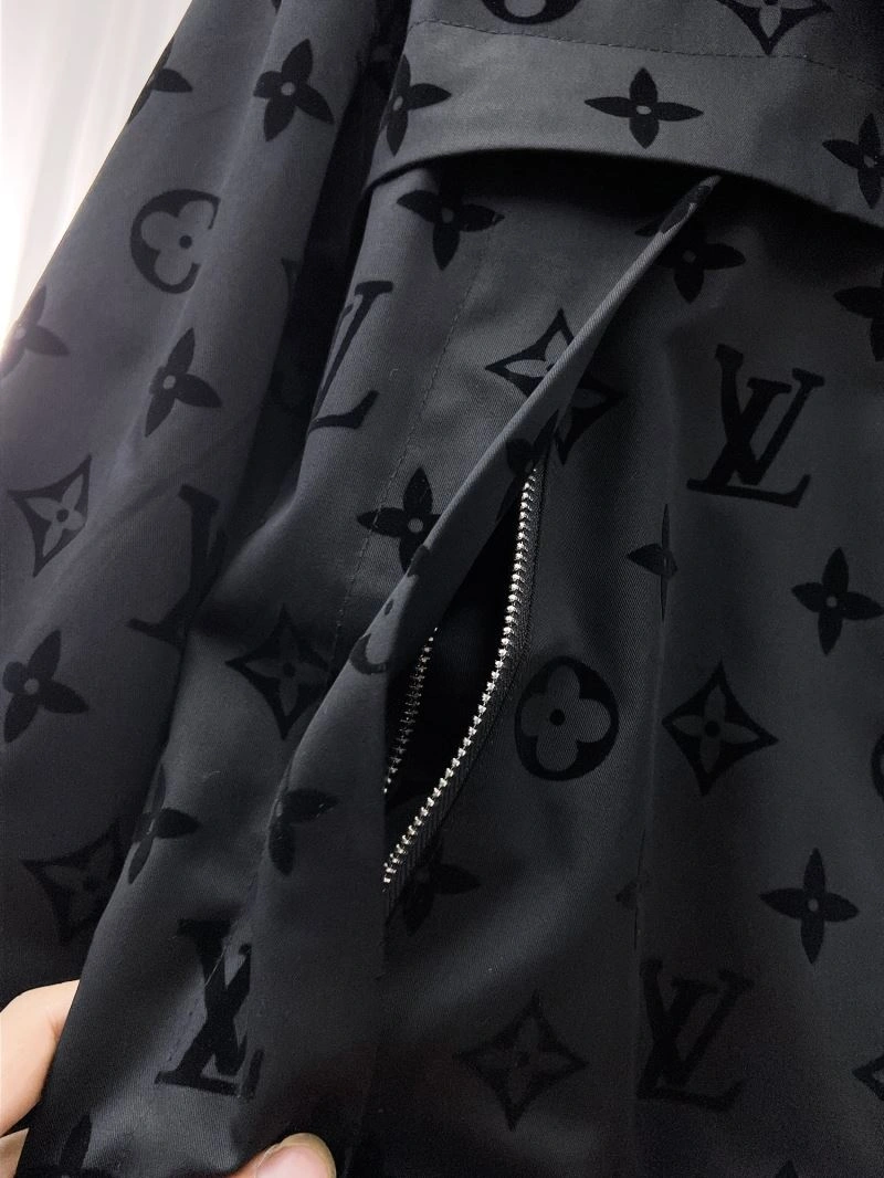 GoodFit Louis Vuitton Outwear 136497