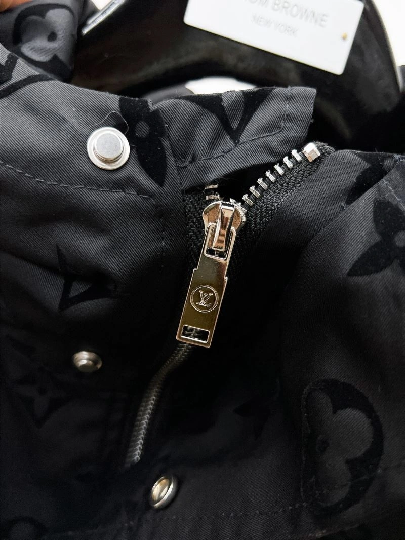 GoodFit Louis Vuitton Outwear 136497