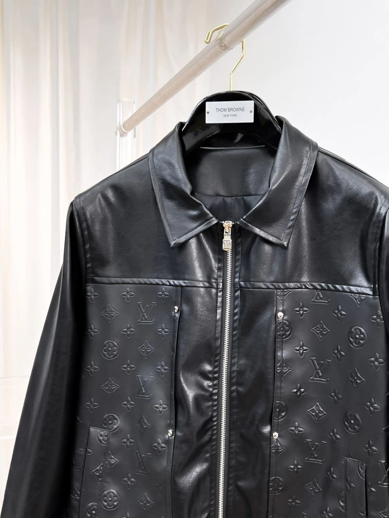 Louis Vuitton Outwear ModernLook 136496