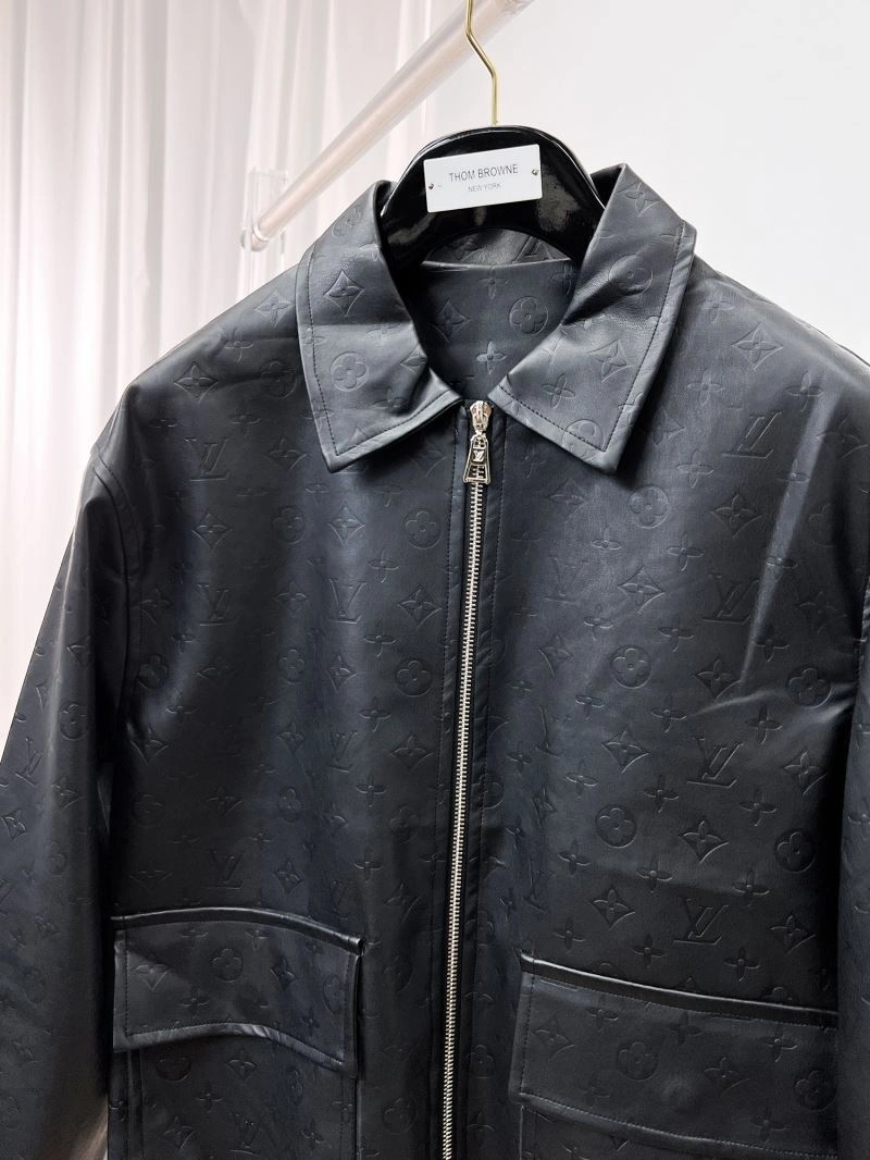 Bold Louis Vuitton Outwear 136491