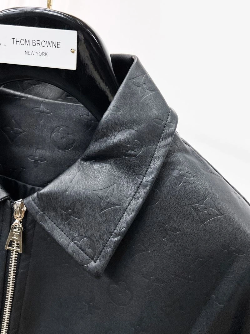 Bold Louis Vuitton Outwear 136491