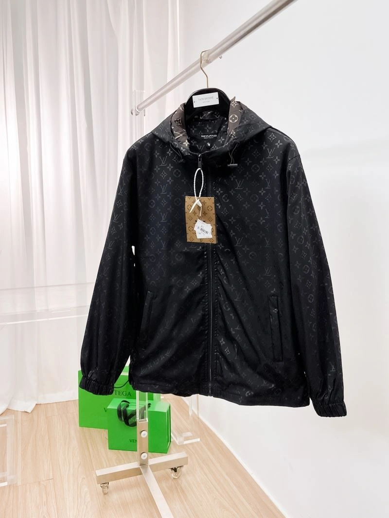 Louis Vuitton Outwear TechFriendly 136493