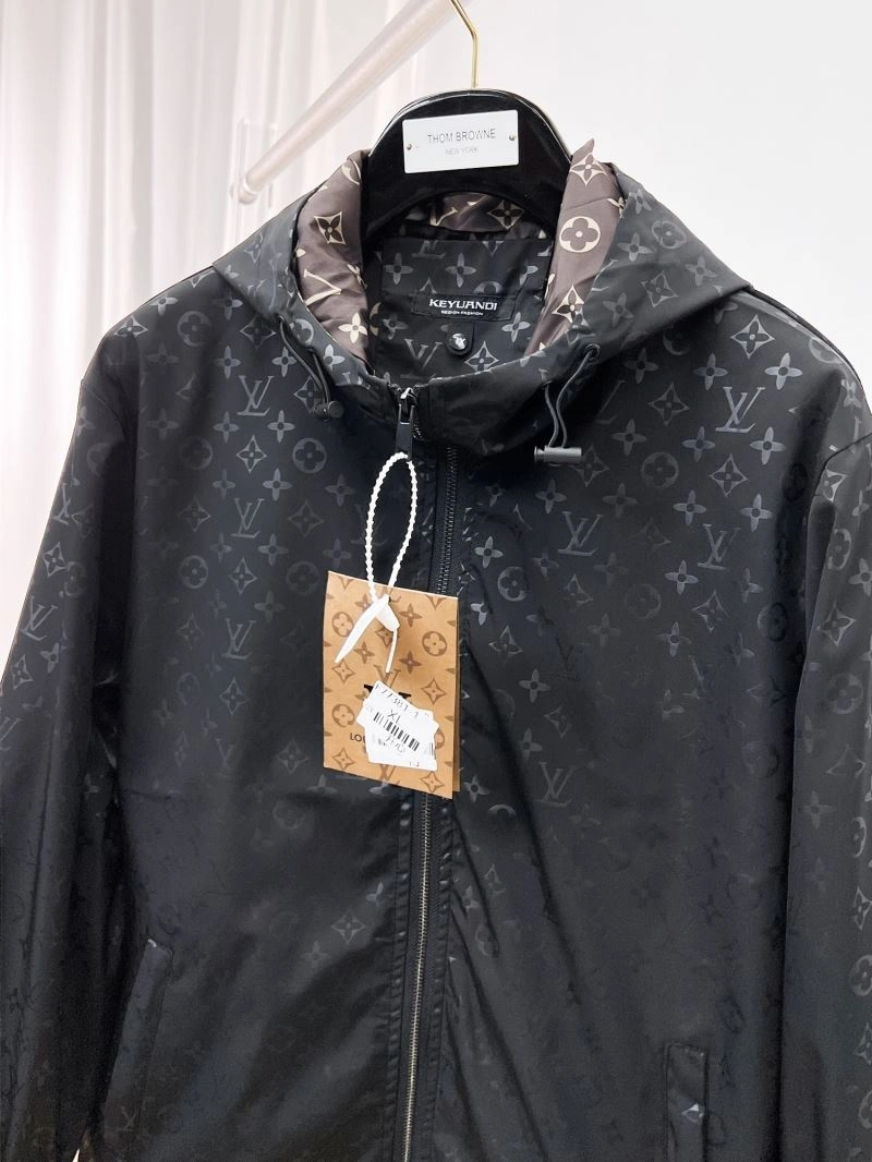 Louis Vuitton Outwear TechFriendly 136493