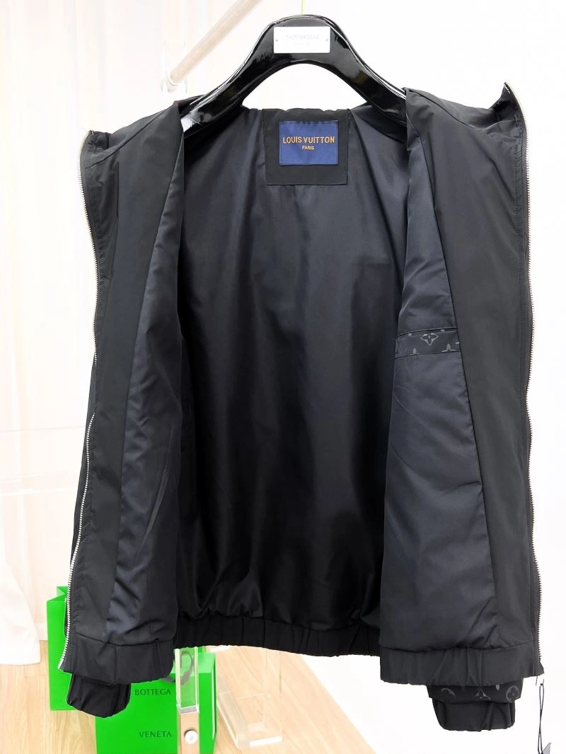 Louis Vuitton Outwear Original 136490