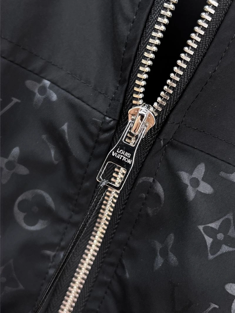 Louis Vuitton Outwear Original 136490