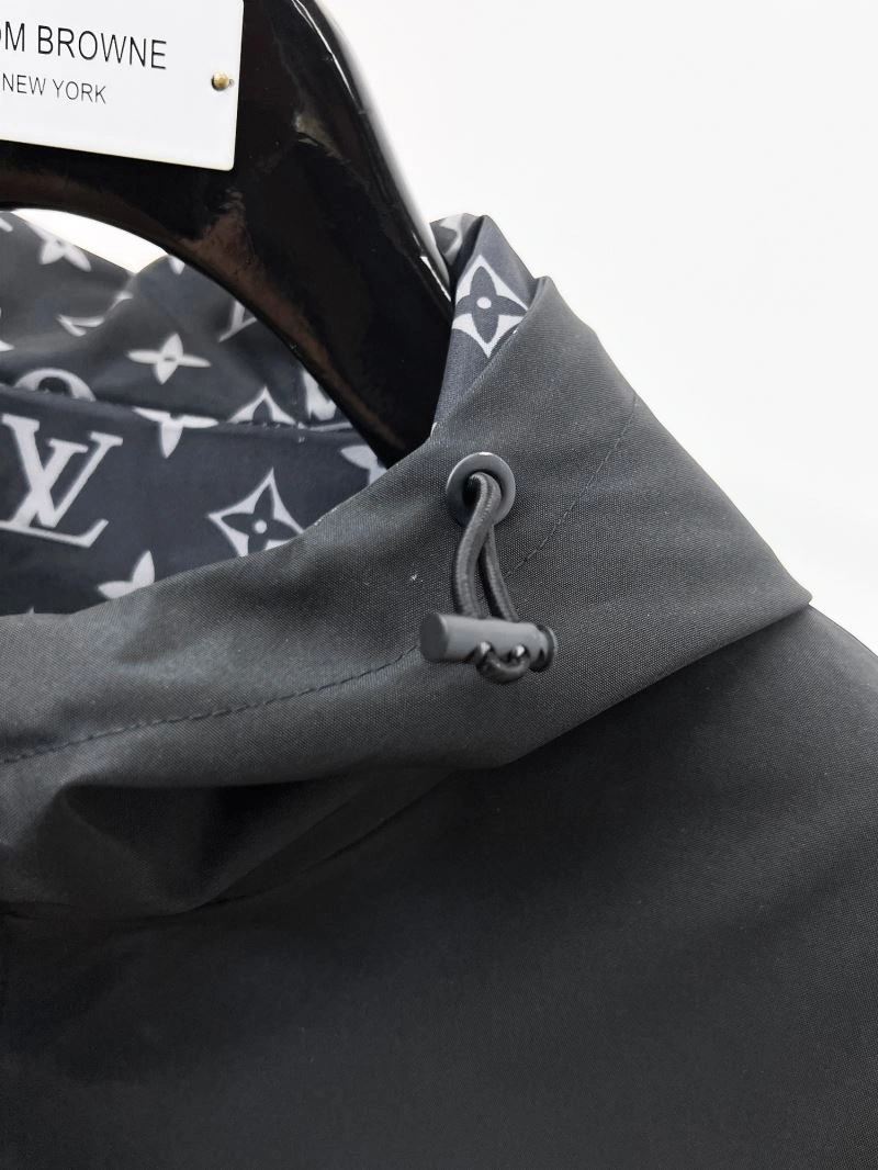 Louis Vuitton Outwear EasyMatch 136487