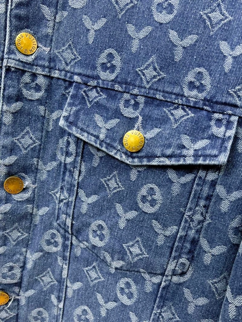 Trendy Louis Vuitton Outwear 136489