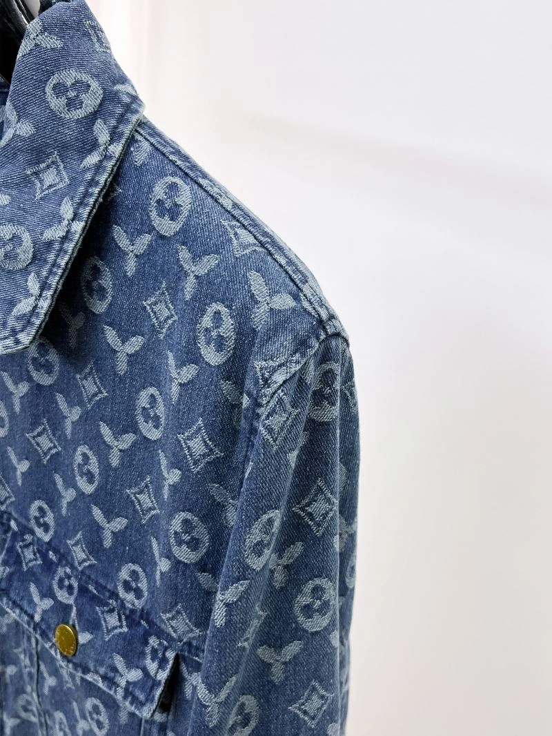 Trendy Louis Vuitton Outwear 136489