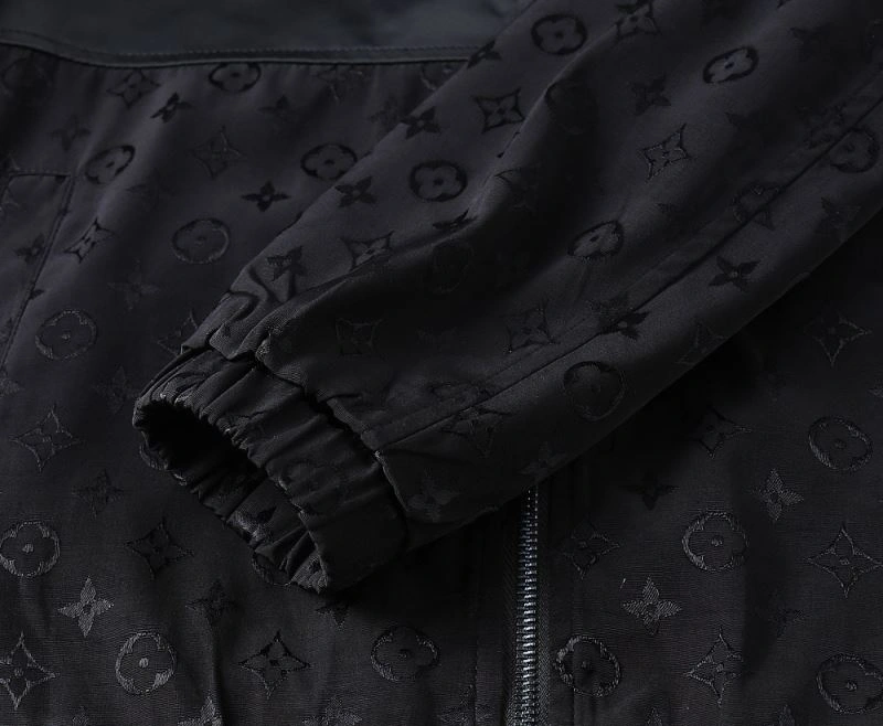 Louis Vuitton Outwear Durable 136469