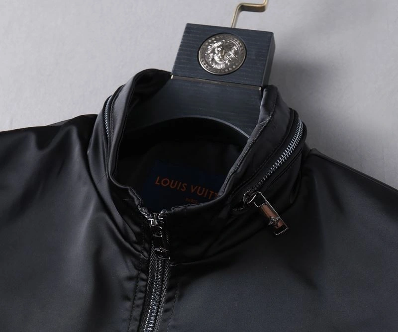 Louis Vuitton Outwear Durable 136469