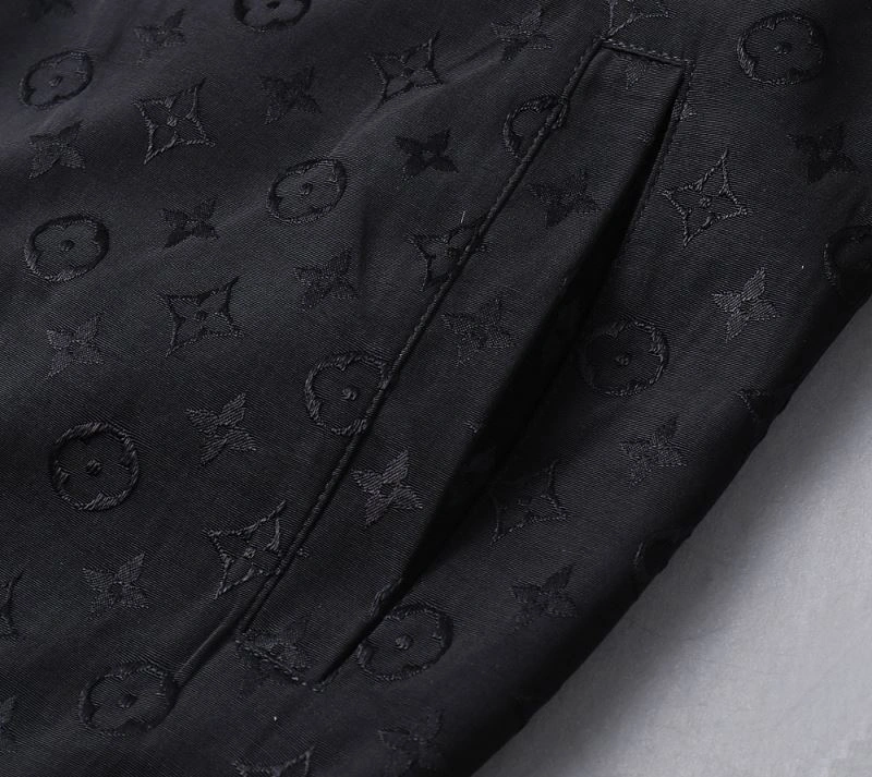 Louis Vuitton Outwear Durable 136469