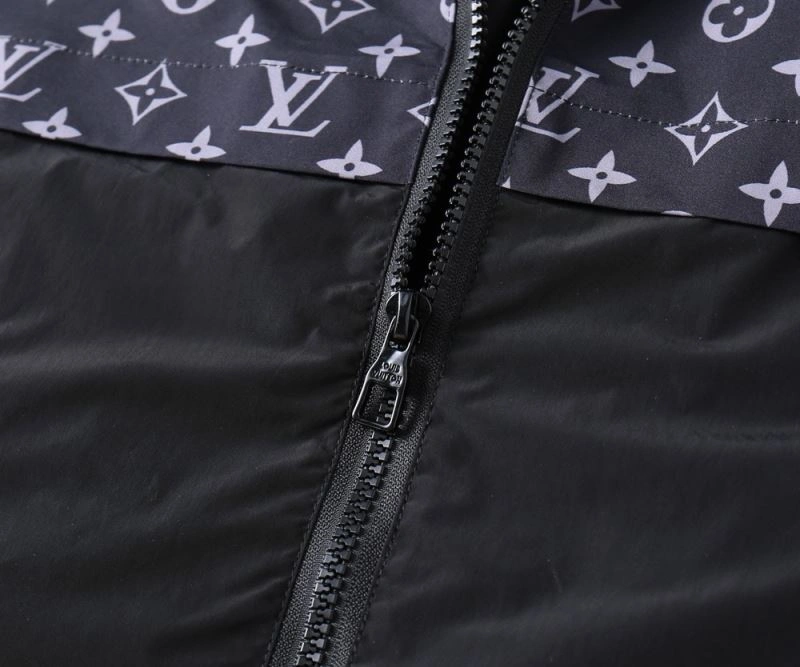 MoistureWicking Louis Vuitton Outwear 136486