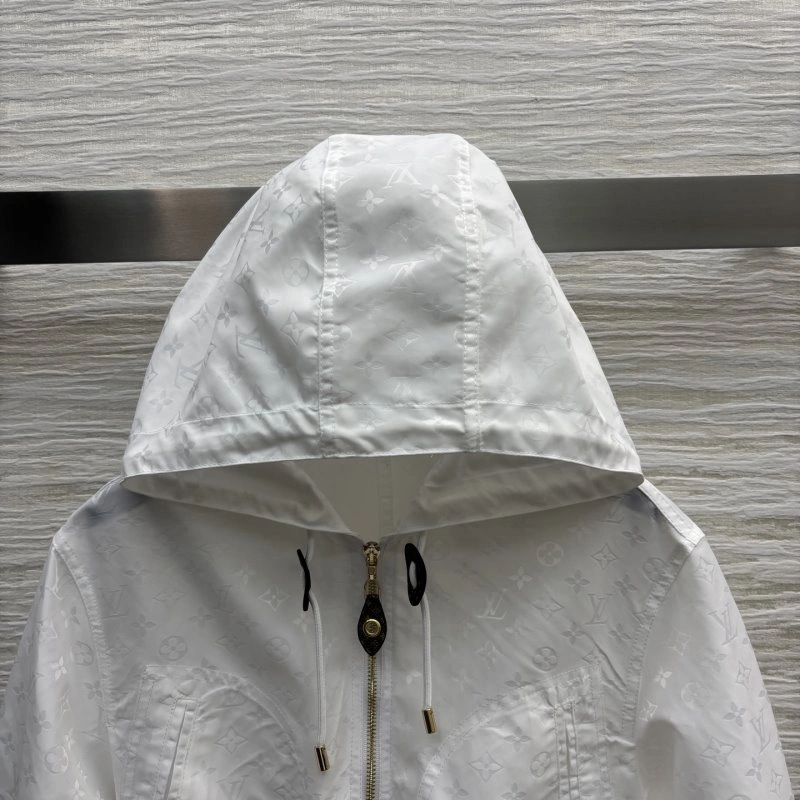 OnTrend Louis Vuitton Outwear 131060