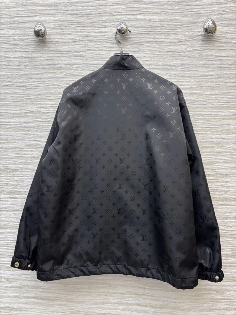 Louis Vuitton Outwear SmartChoice 131085