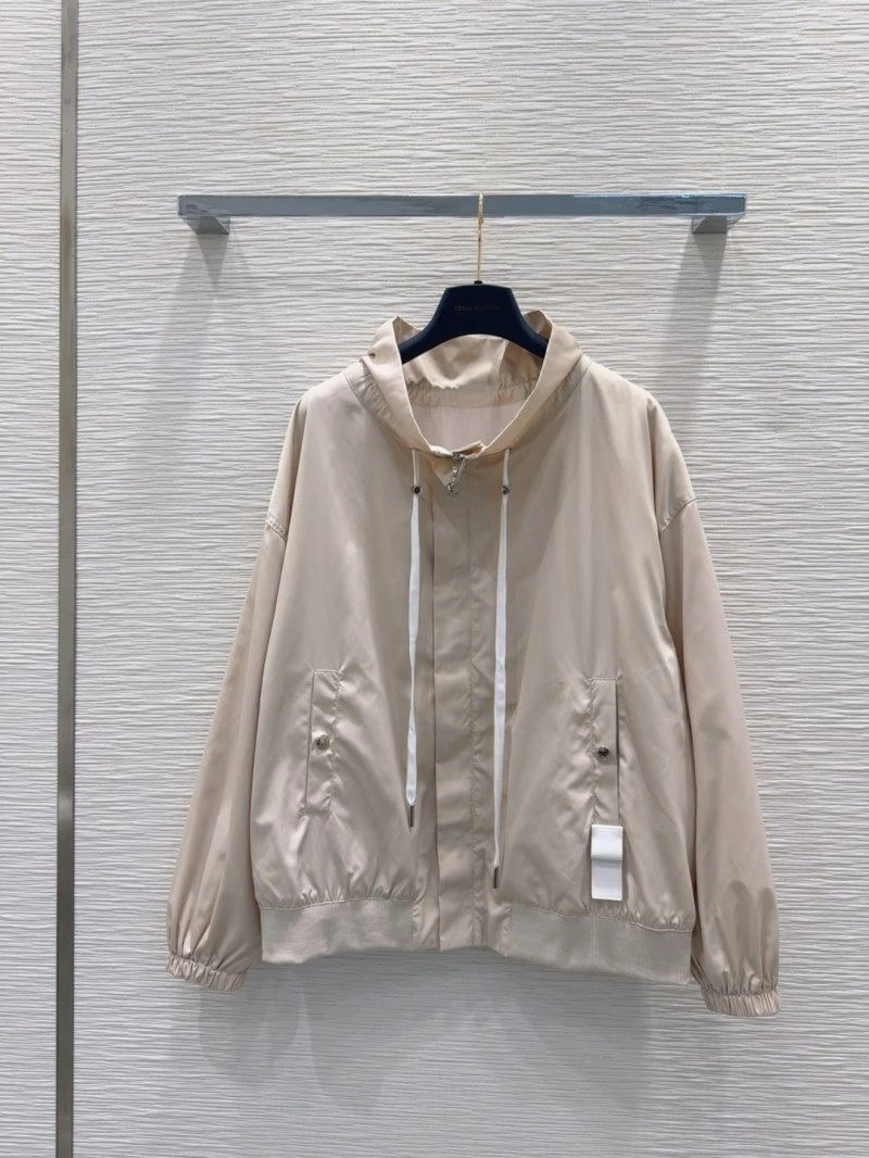 Louis Vuitton Outwear Classic 131081