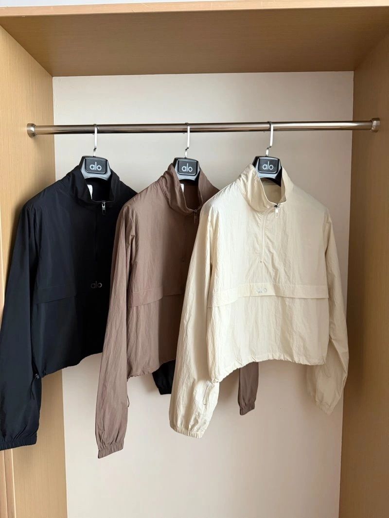 Louis Vuitton Outwear Seasonal 131088