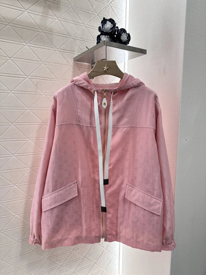 FreshLook Louis Vuitton Outwear 131768