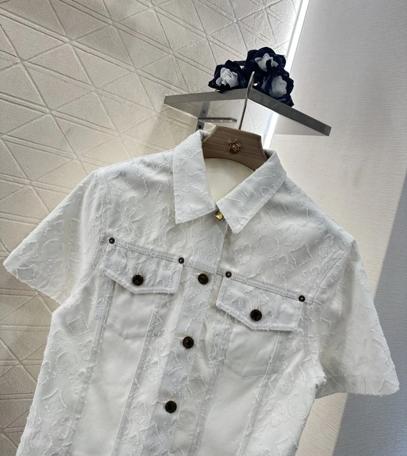 Lightweight Louis Vuitton Outwear 131760