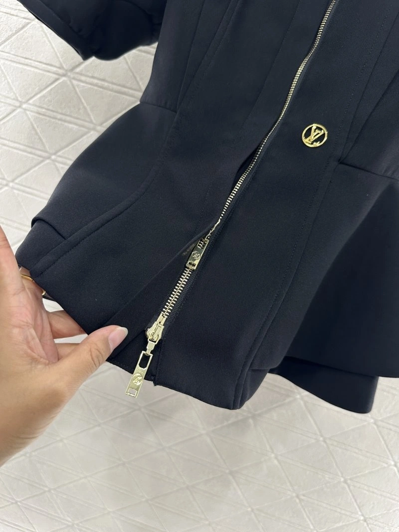 Louis Vuitton Outwear Thermal 131759