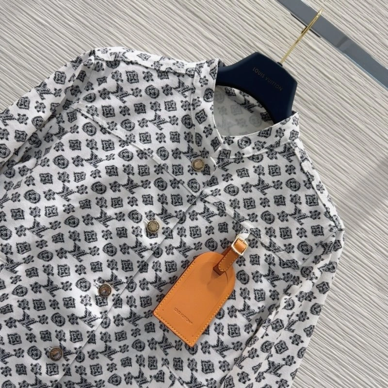 Louis Vuitton Outwear UrbanStyle 131757