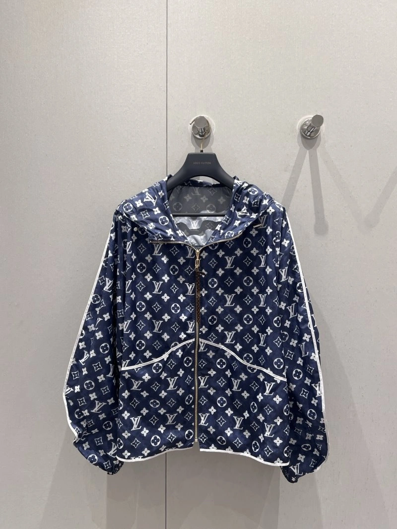 Louis Vuitton Outwear Breathable 130750