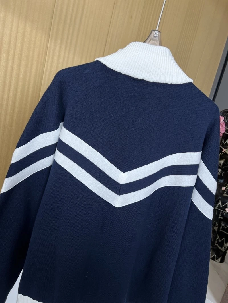 Vibrant Louis Vuitton Outwear 130742