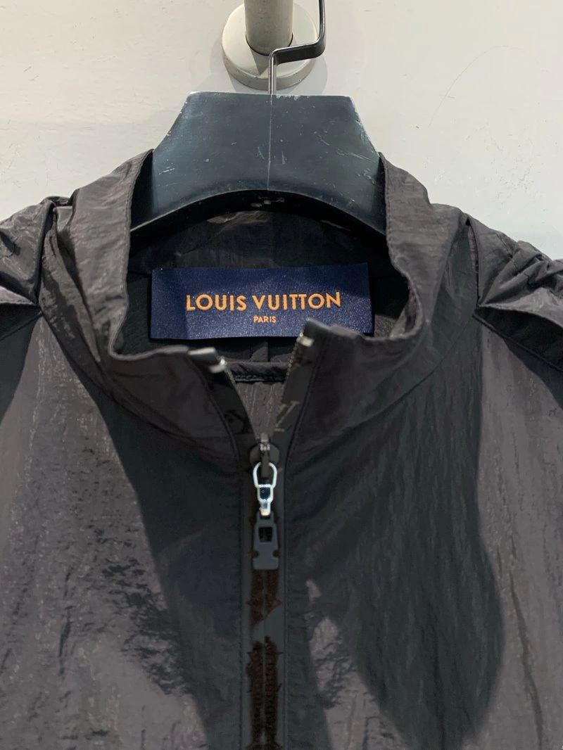 Louis Vuitton Outwear WaterResistant 130724