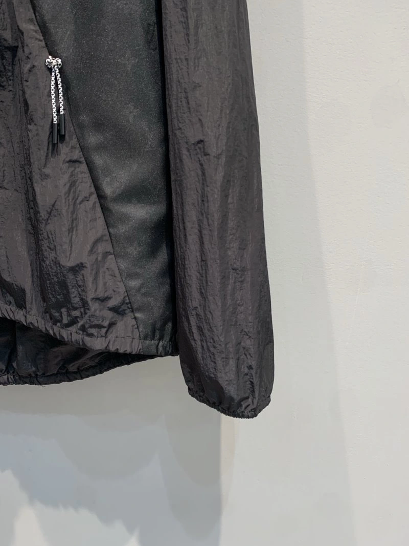 Louis Vuitton Outwear WaterResistant 130724