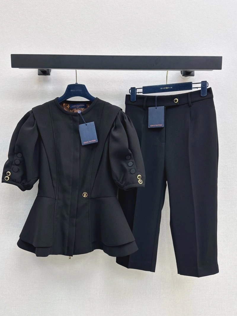 Louis Vuitton Outwear UrbanChic 130716