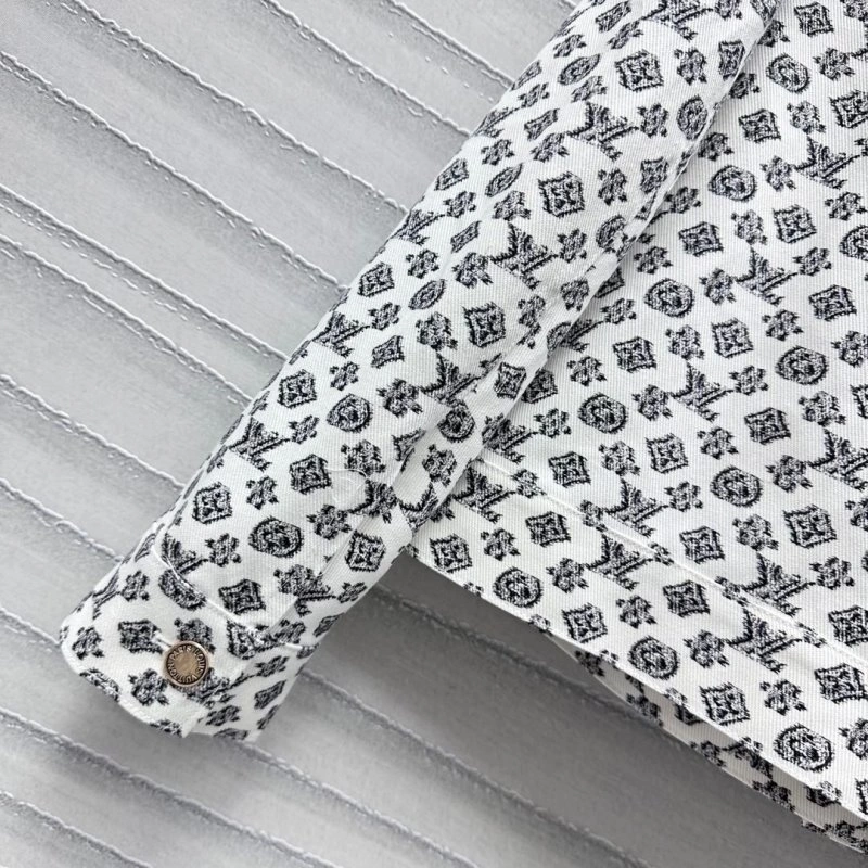GoodFit Louis Vuitton Outwear 130710