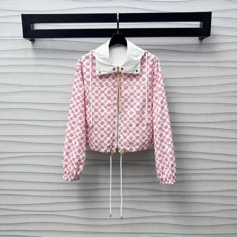TechFriendly Louis Vuitton Outwear 130711