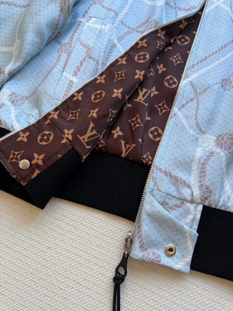 HighQuality Louis Vuitton Outwear 130706