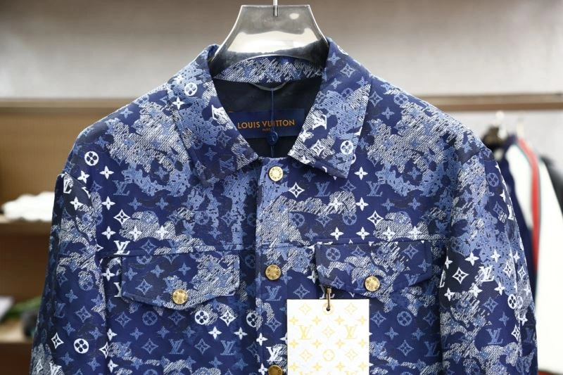 Louis Vuitton Outwear QuickDry 135836