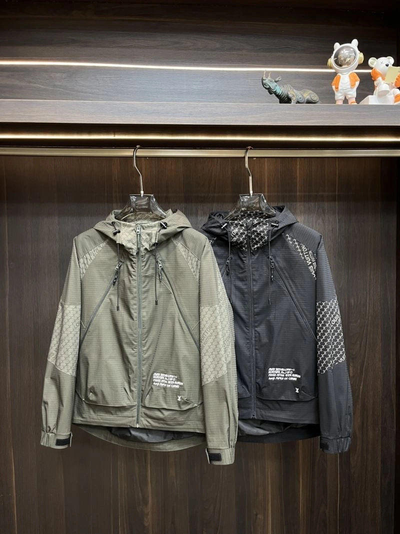 Efficient Louis Vuitton Outwear 135833