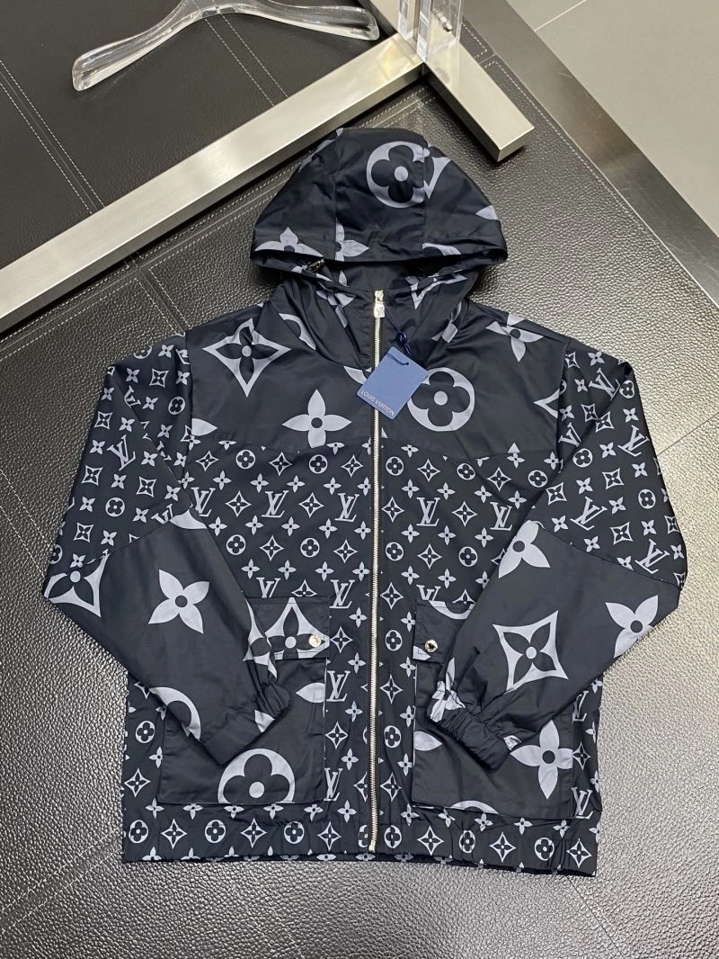 WaterResistant Louis Vuitton Outwear 135813