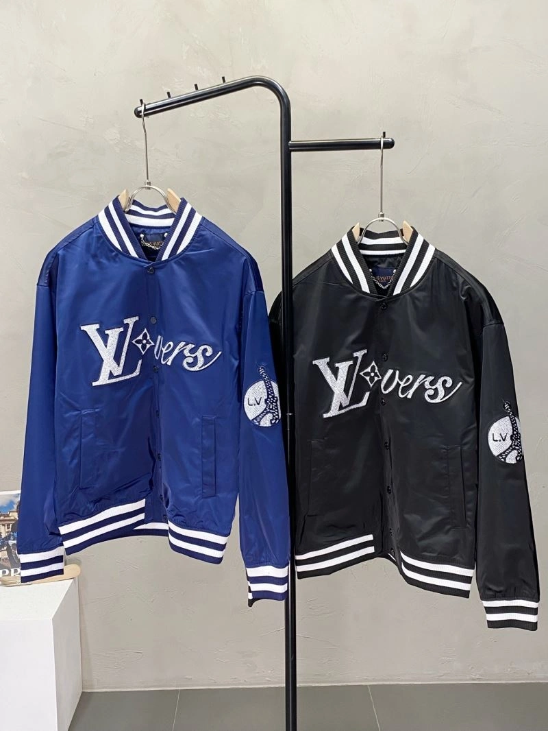 Soft Louis Vuitton Outwear 135829