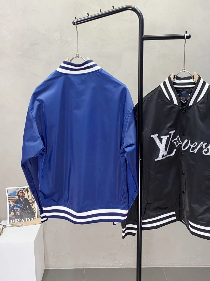 Soft Louis Vuitton Outwear 135829