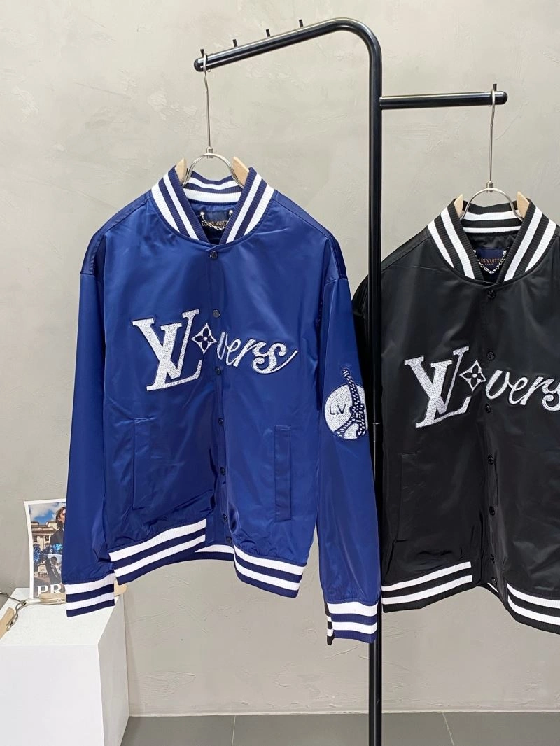 Soft Louis Vuitton Outwear 135829
