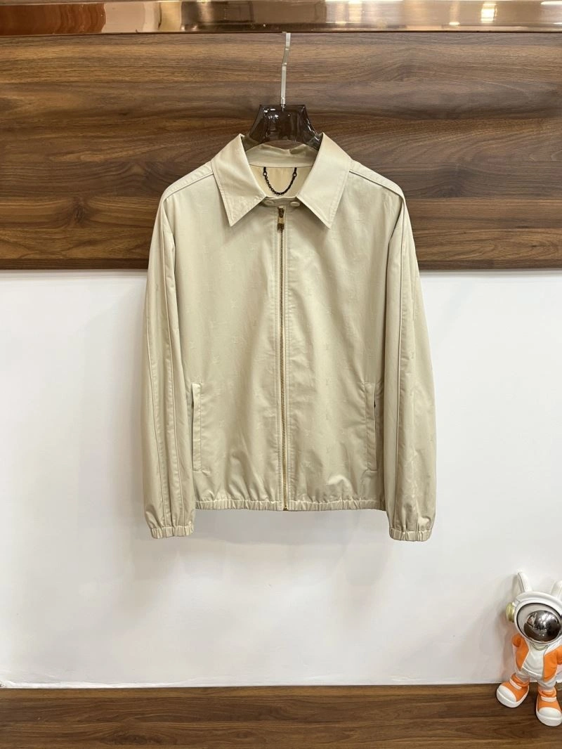 Fashionable Louis Vuitton Outwear 135832