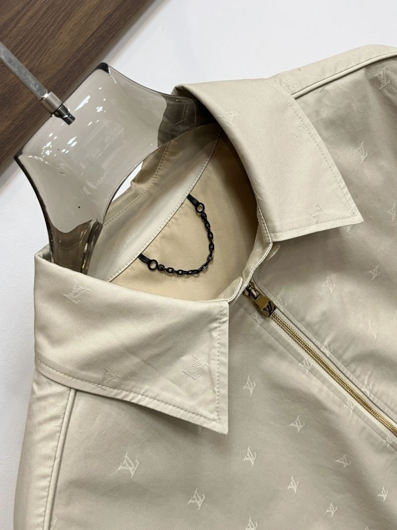Fashionable Louis Vuitton Outwear 135832