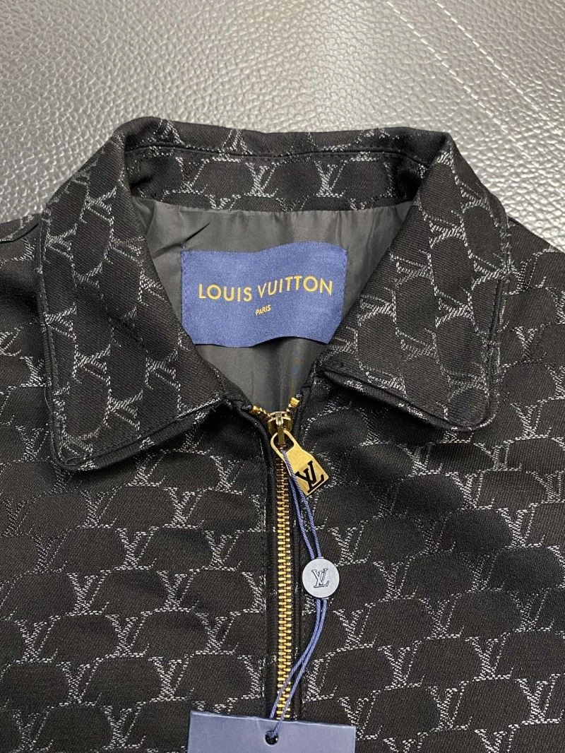Louis Vuitton Outwear Breathable 135812