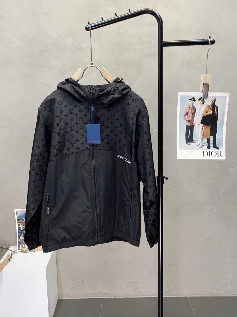 Louis Vuitton Outwear Seasonal 135828