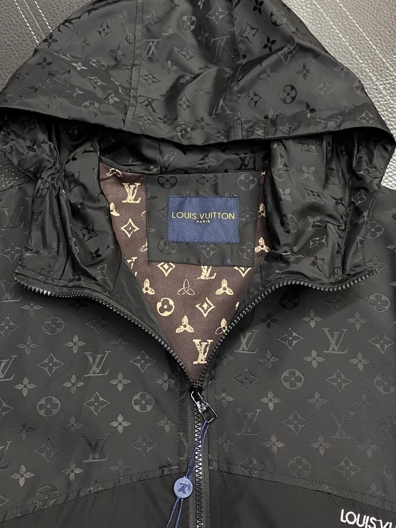 Louis Vuitton Outwear Seasonal 135828