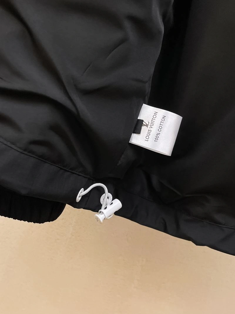 Louis Vuitton Outwear EasyMatch 135823