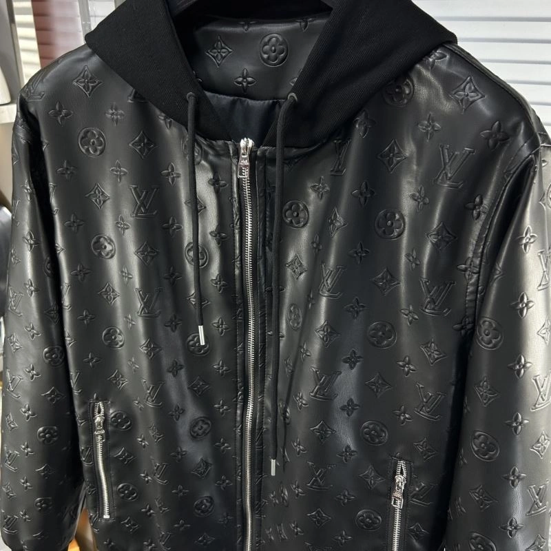 TopPick Louis Vuitton Outwear 135799