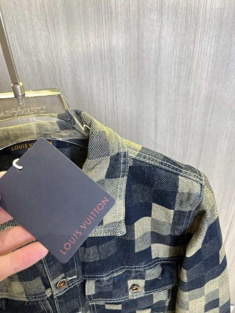 Louis Vuitton Outwear ModernLook 135805