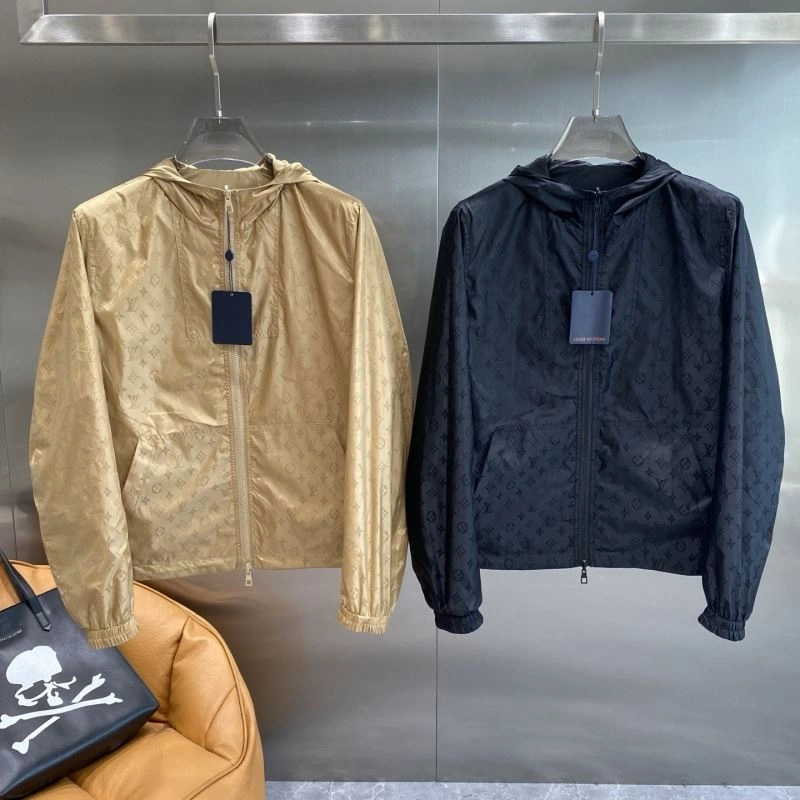 Timeless Louis Vuitton Outwear 135793