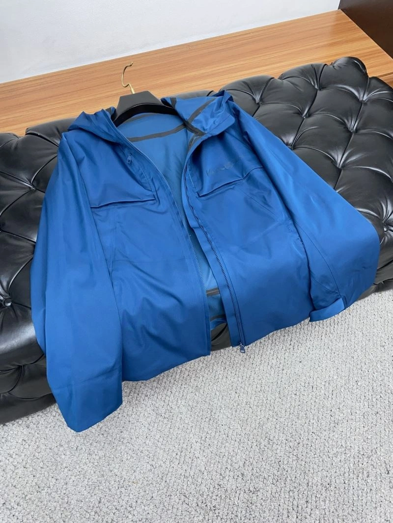 RelaxedFit Louis Vuitton Outwear 135788