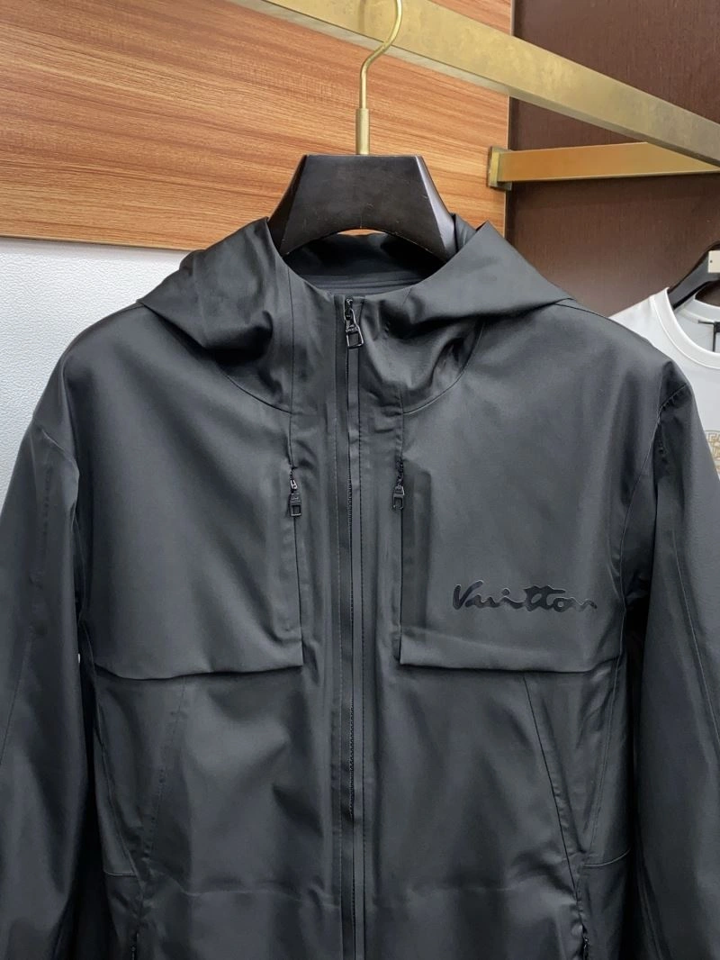 Louis Vuitton Outwear Youthful 135790